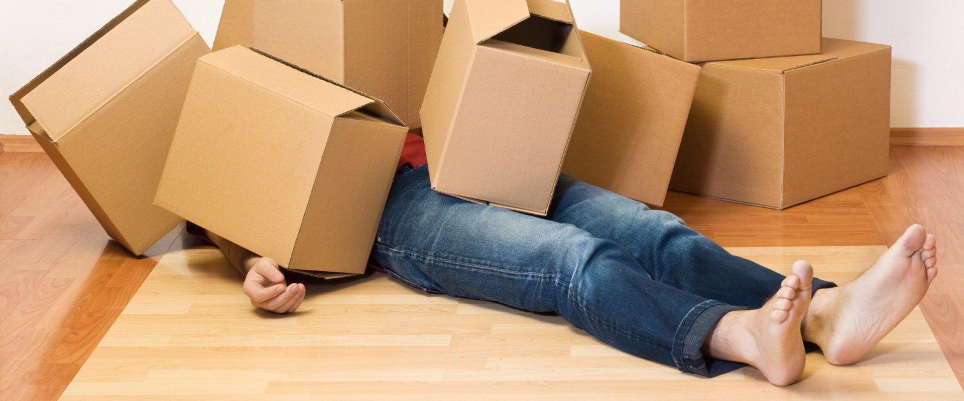 The Best Time to Hire Movers for a Cost-Effective Move